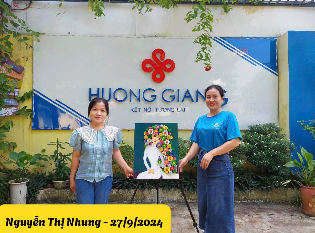 Tác phẩm của em Nguyễn Thị Nhung tham dự triển lãm tại Singapro T10-2024